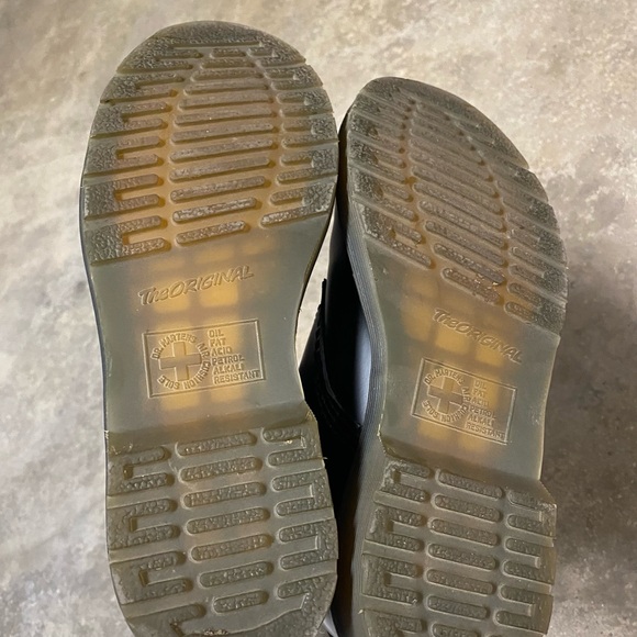 dr martens | 1460 smooth leather lace up boots - Picture 9 of 9